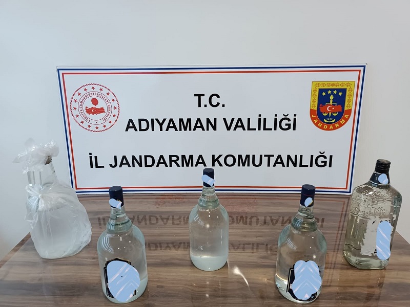 Jandarma Sahte Alkol Yakaladı